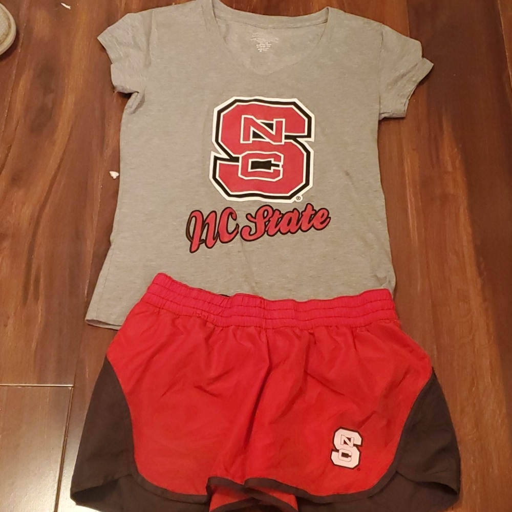 Bundle of 2 NC State shirt and shorts size M